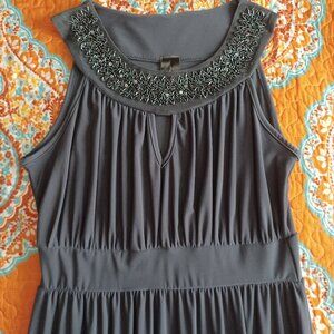 Nic & Dom Long gray dress with beaded collar - Size small